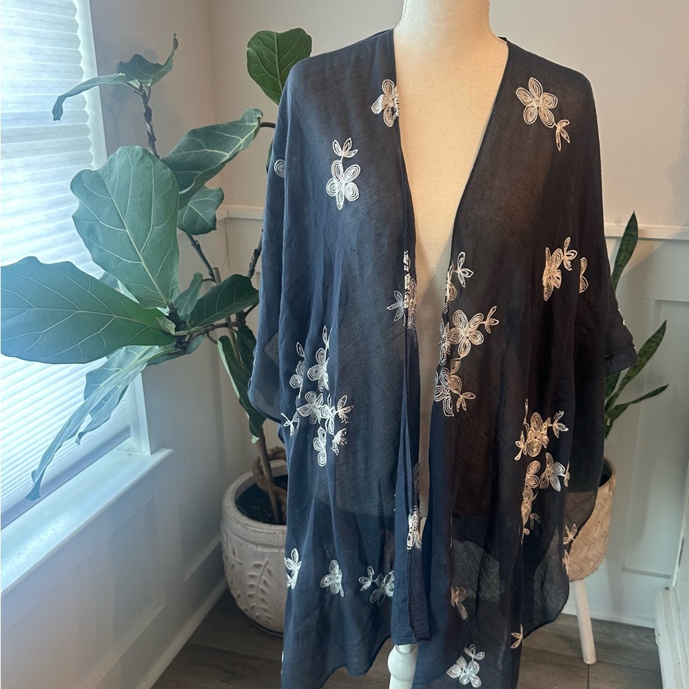 Embroidered Sheer Floral Kimono - Blue with White Flowers